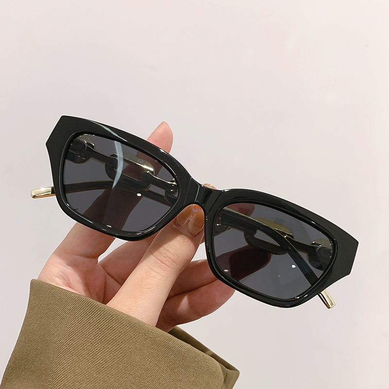 Classic Casual Sunglasses For  - Vintage Fashion Jewelry のレビューと価格