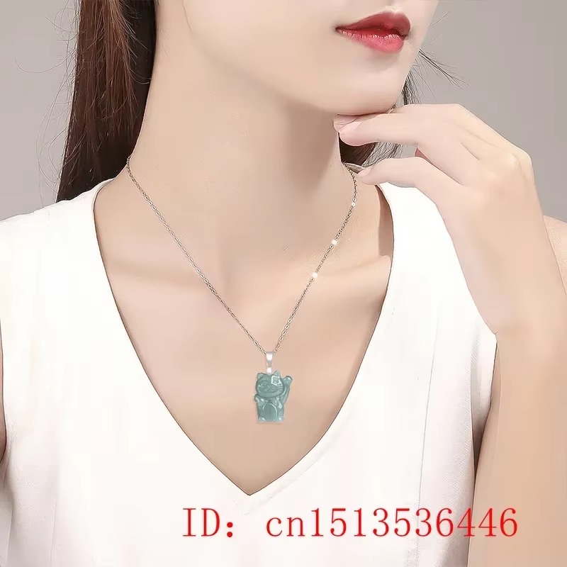 Burmese Blue Jade Fortune Cat  - Vintage Fashion Jewelry Necklaces のレビューと価格