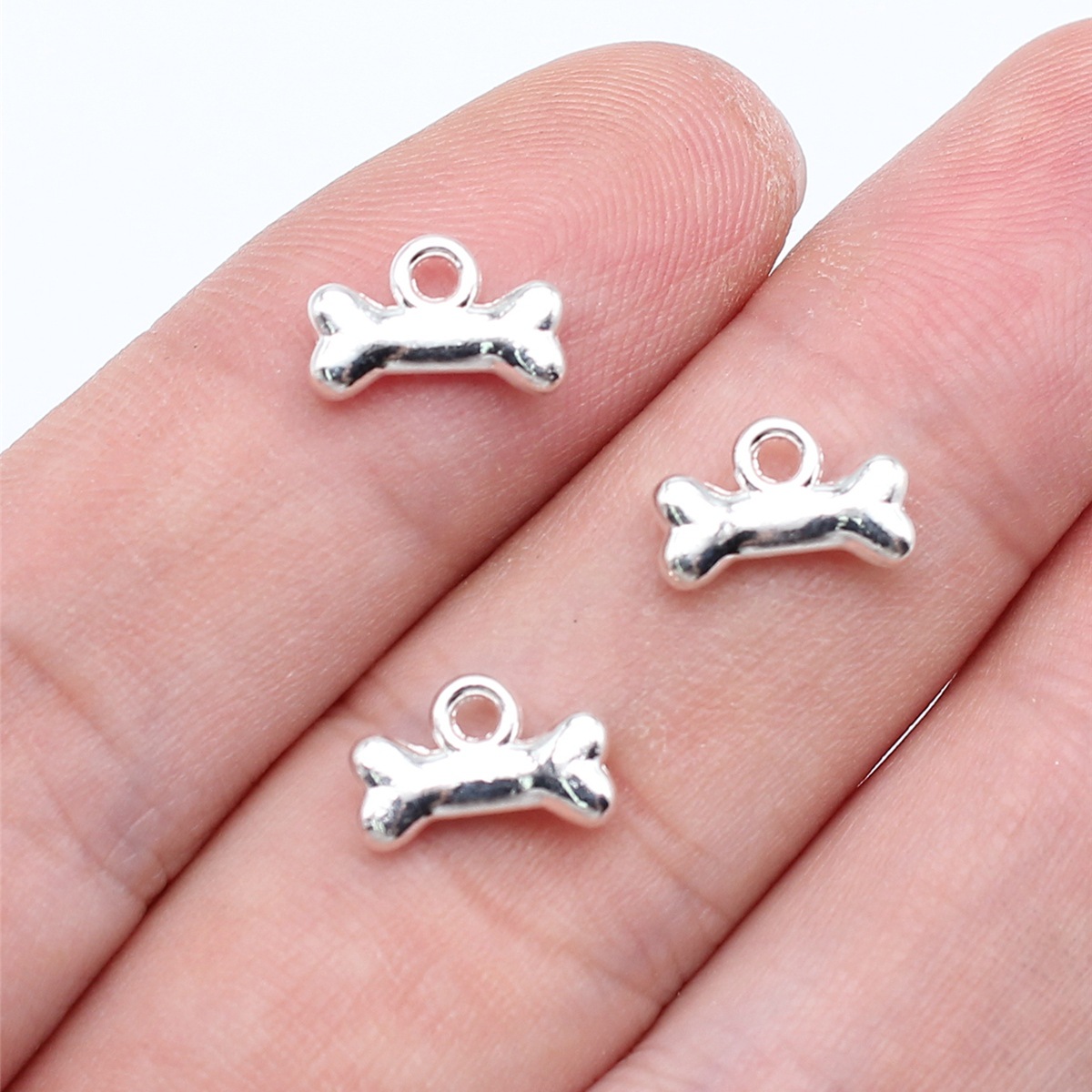 20pcs 10x7mm 5 Colors Dog Bone - Vintage Fashion Jewelry のレビューと価格