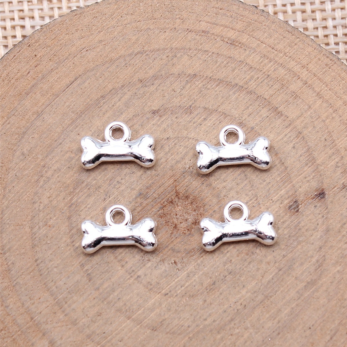 20pcs 10x7mm 5 Colors Dog Bone - Vintage Fashion Jewelry のレビューと価格