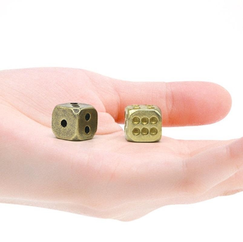 Vintage Brass Dice Home Crafts - Vintage Fashion Toys のレビューと価格
