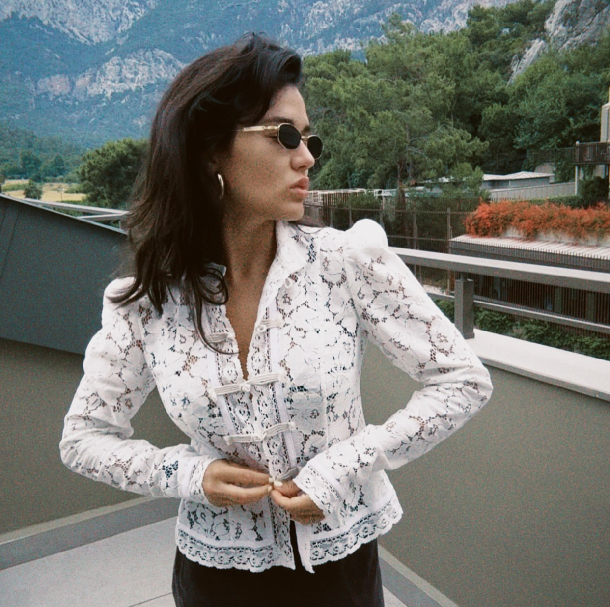 Elegant Luxury Lace Blouse Fas - Vintage Fashion Look のレビューと価格