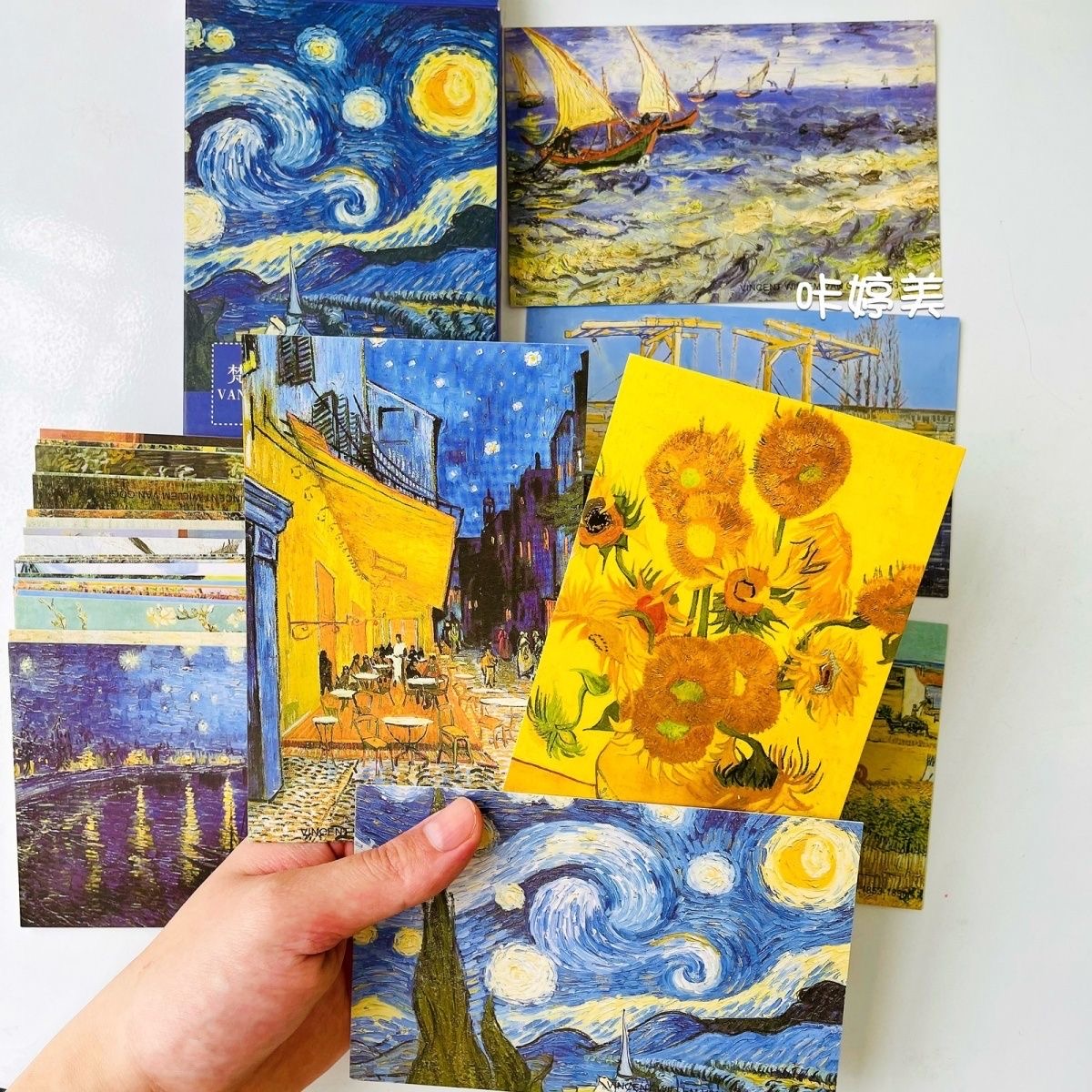 30 Sheets/Lot Van Gogh Oil Pai - Vintage Fashion Magazines のレビューと価格